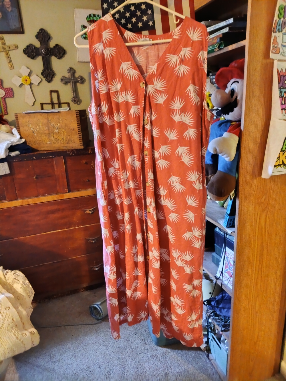 Sleeveless Coral Palm Print Maxi Dress